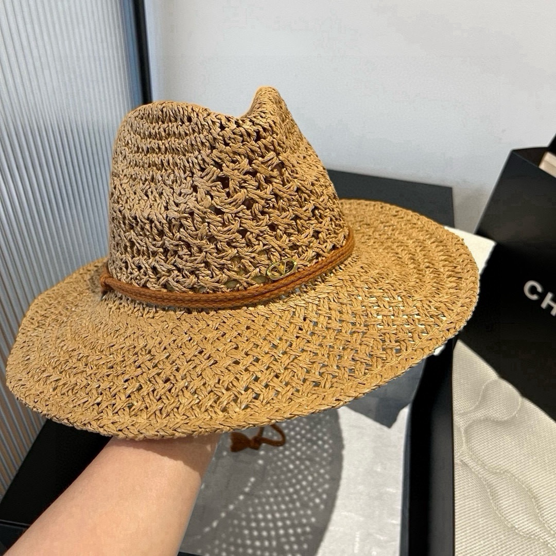 🆕

华伦天奴新款礼帽，咸草制作，头围57cm