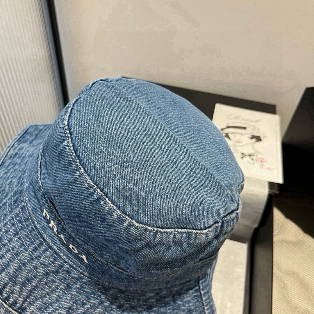 🆕

PRADA普拉达新款遮阳渔夫帽、防紫外线布帽，可折叠头围57cm