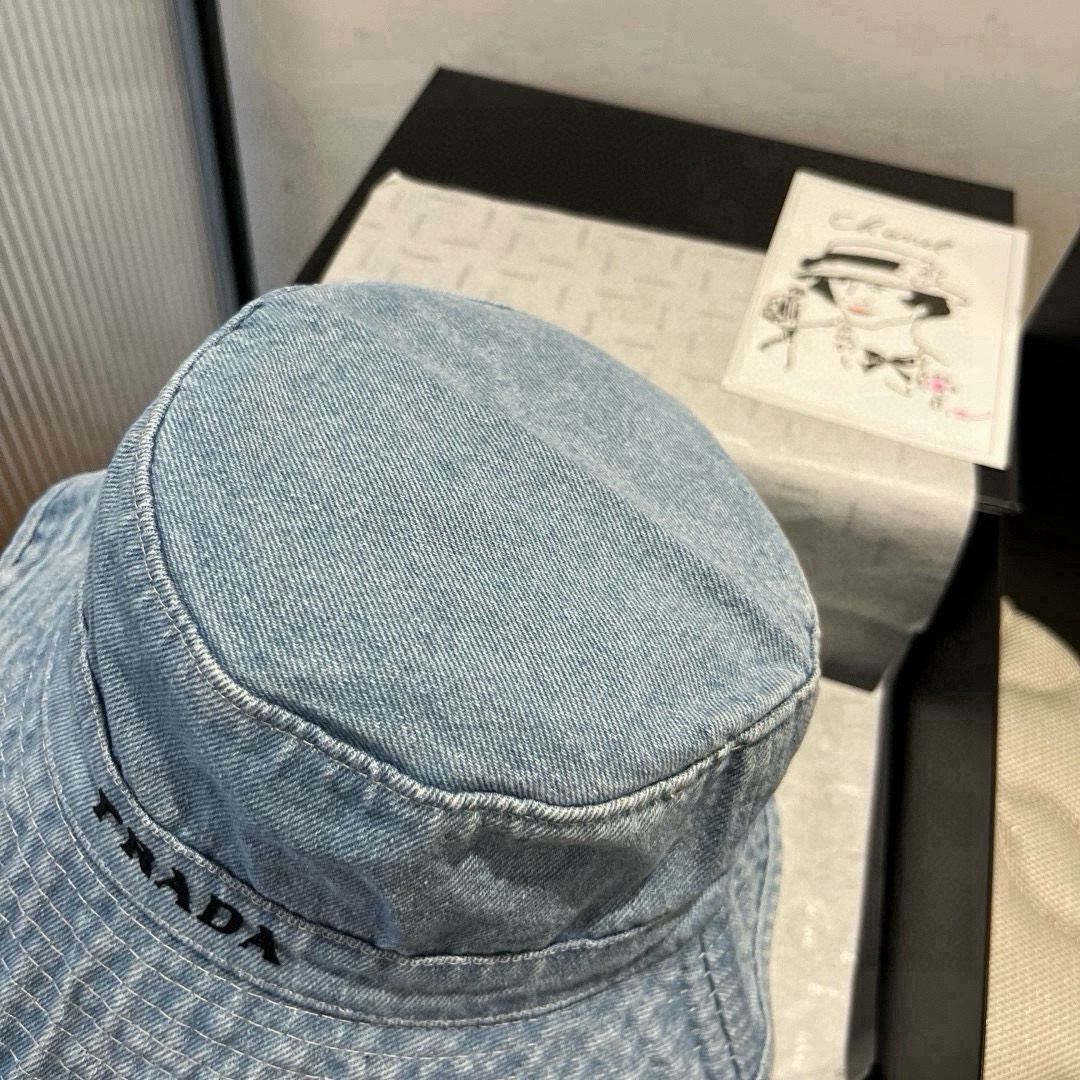 🆕

PRADA普拉达新款遮阳渔夫帽、防紫外线布帽，可折叠头围57cm