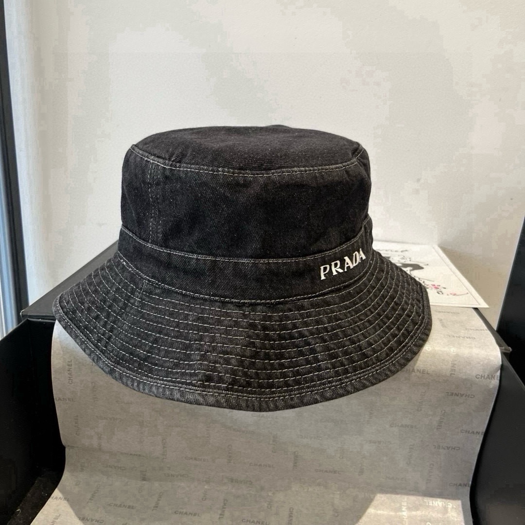 🆕

PRADA普拉达新款遮阳渔夫帽、防紫外线布帽，可折叠头围57cm