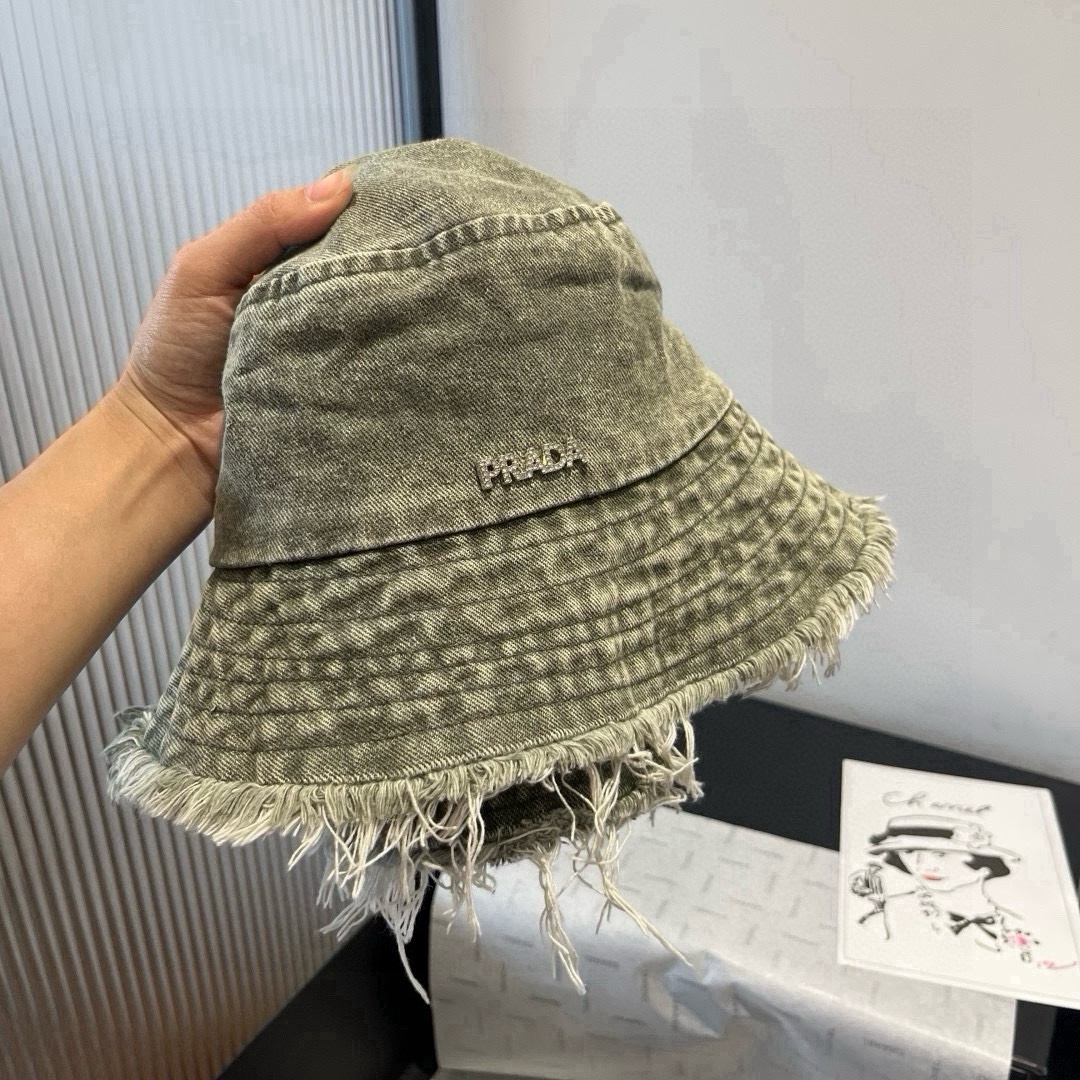 🆕

普拉达新款牛仔渔夫帽，头围57cm