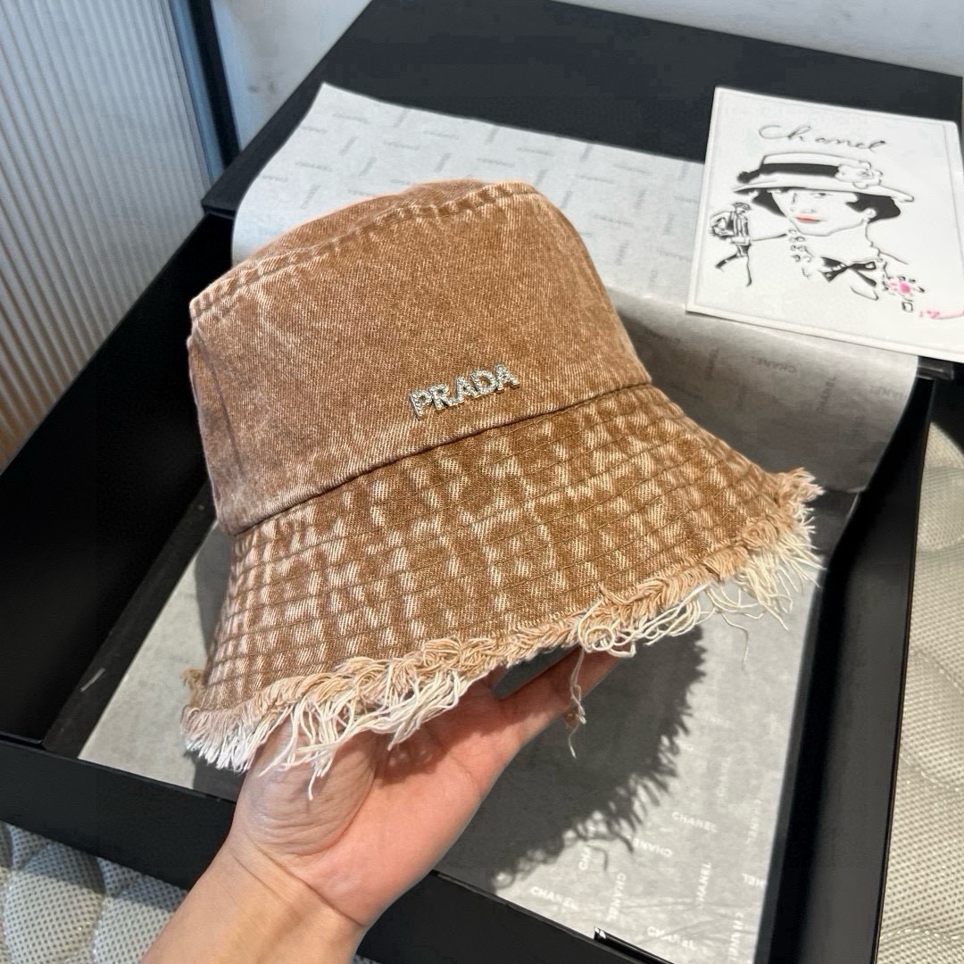 🆕

普拉达新款牛仔渔夫帽，头围57cm