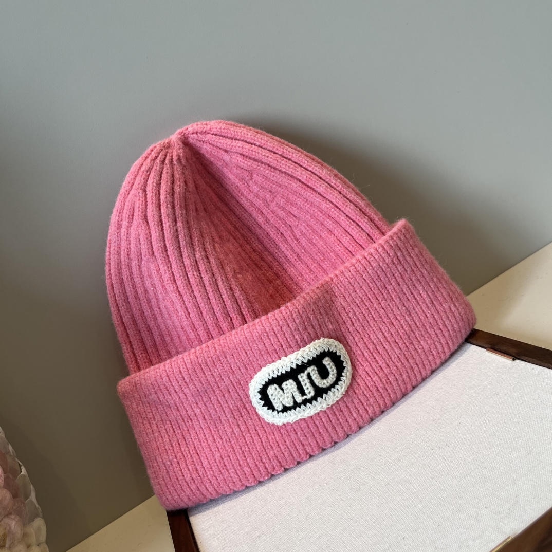 🆕

缪缪新款针织毛线帽