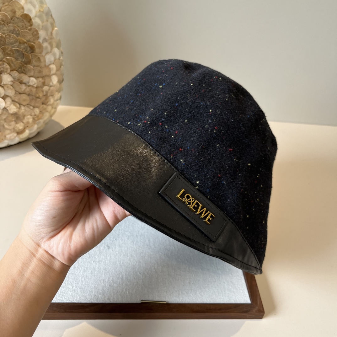 🆕

罗意威新款渔夫帽, 头围57cm