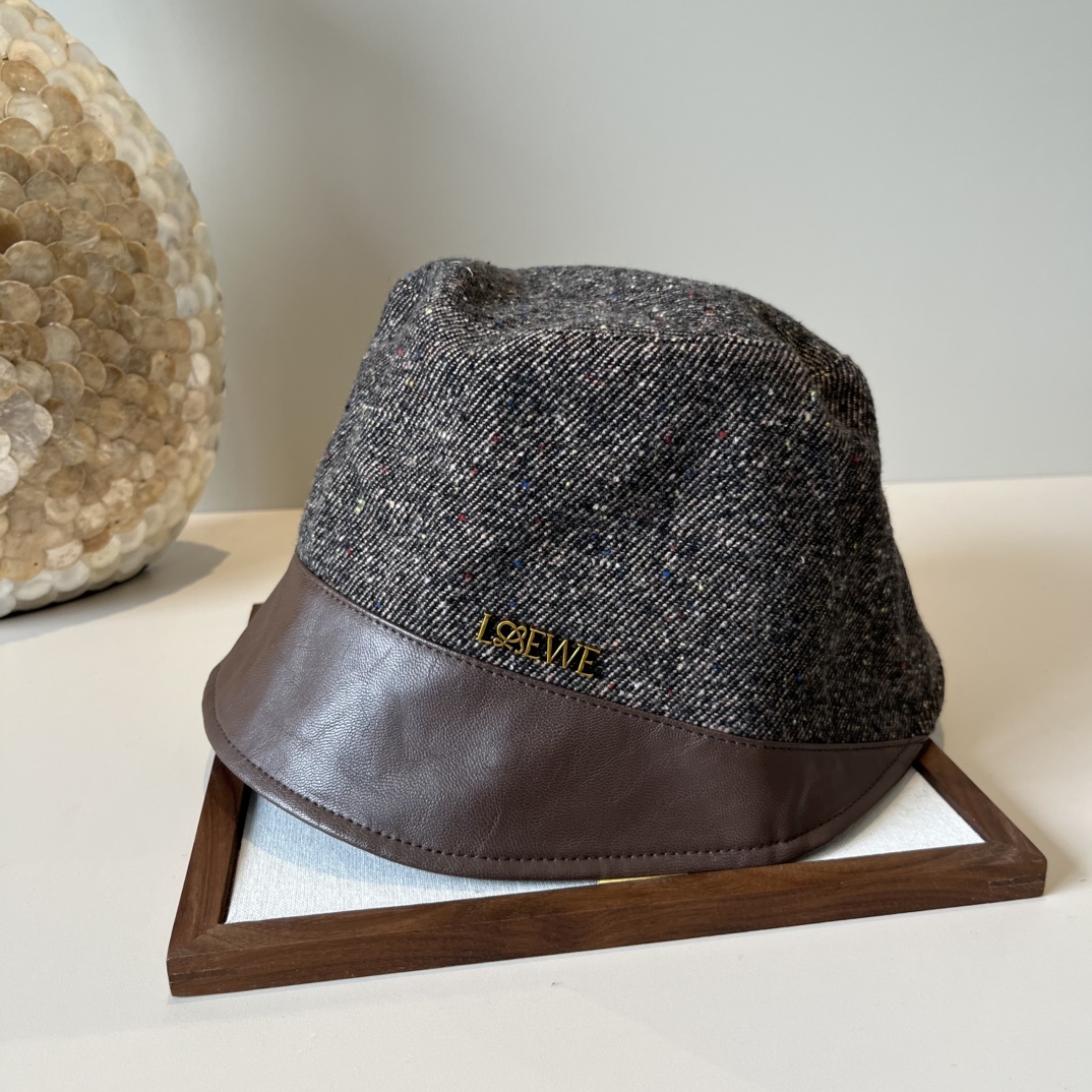 🆕

罗意威新款渔夫帽, 头围57cm