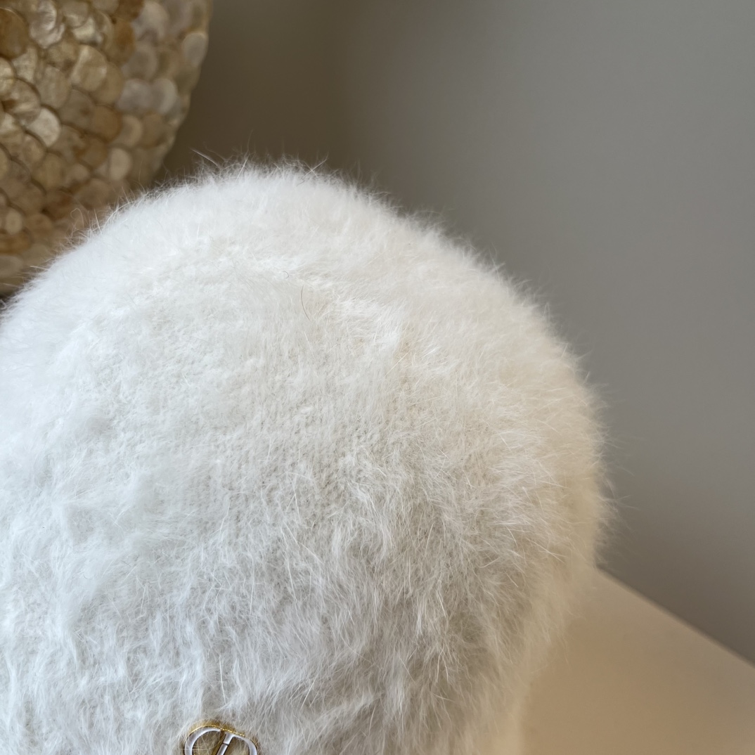 🆕

Dior迪奥新款渔夫帽, 头围57cm