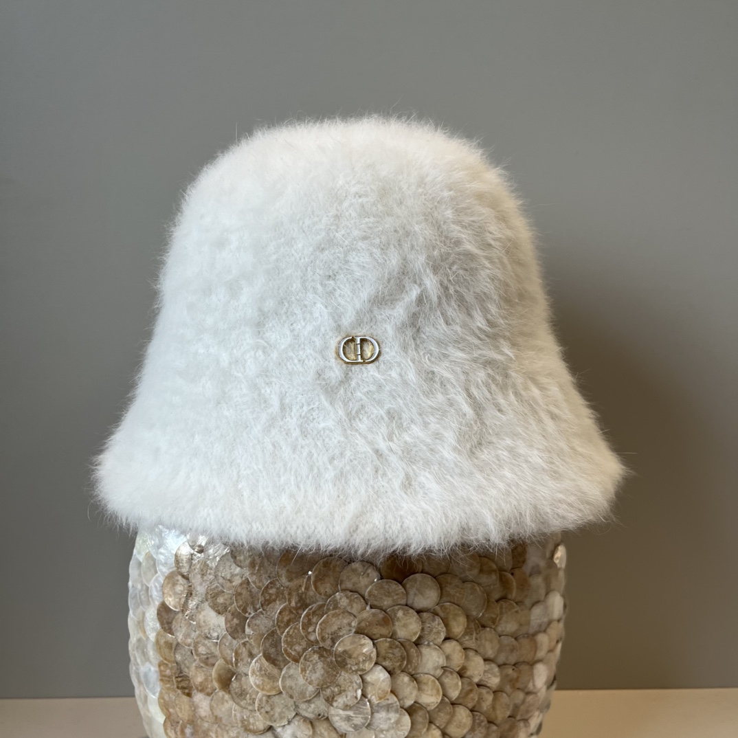 🆕

Dior迪奥新款渔夫帽, 头围57cm