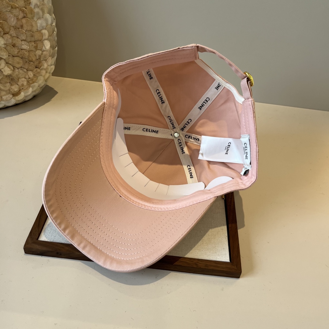 🆕

Celine赛琳新款鸭舌帽, 头围57cm