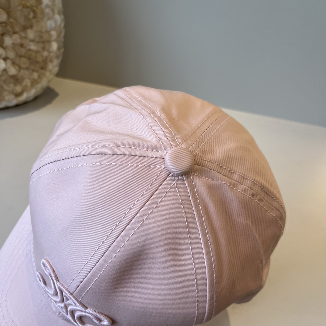 🆕

Celine赛琳新款鸭舌帽, 头围57cm