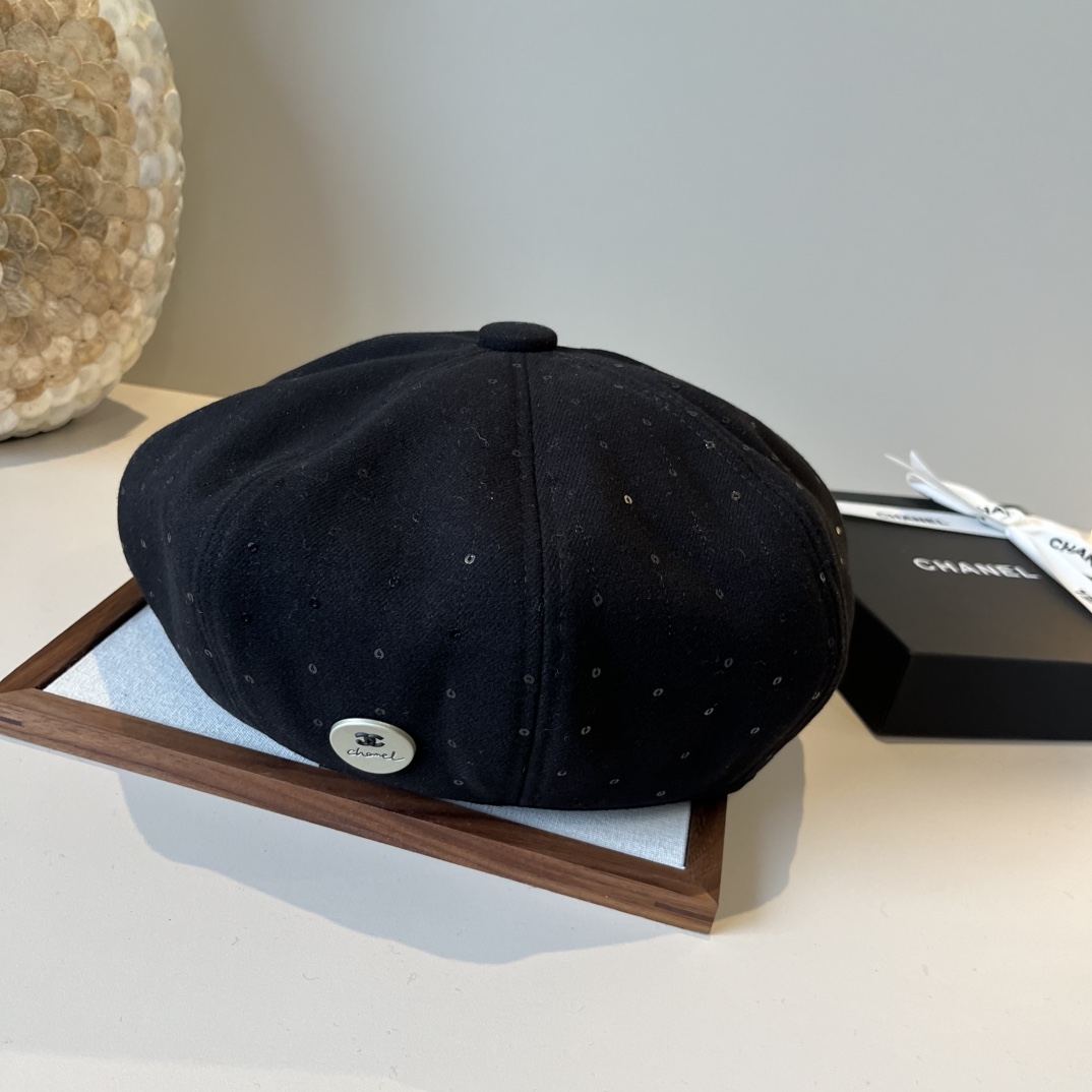 🆕

Chanel香奈儿新款贝雷帽 头围57cm