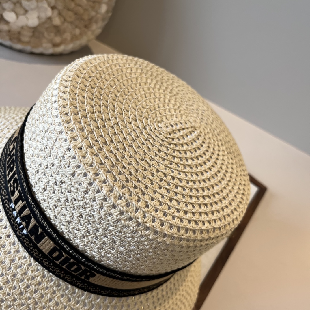 🆕

Dior迪奥新款草帽，头围57vm