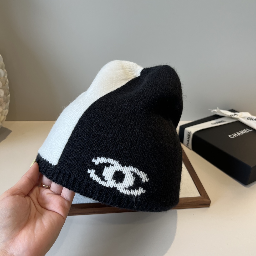 🆕

Chanel香奈儿针织毛线帽