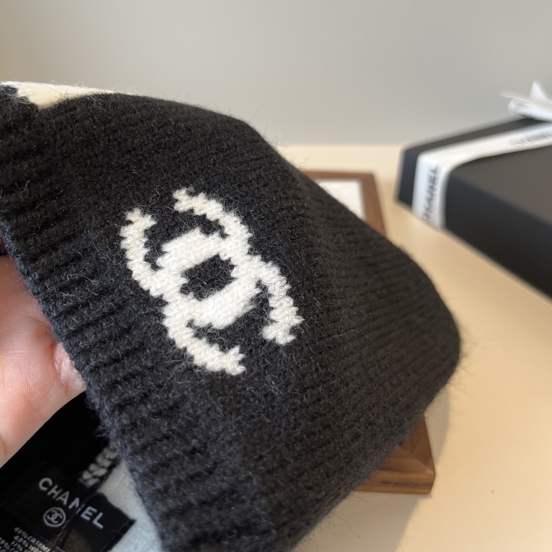 🆕

Chanel香奈儿针织毛线帽