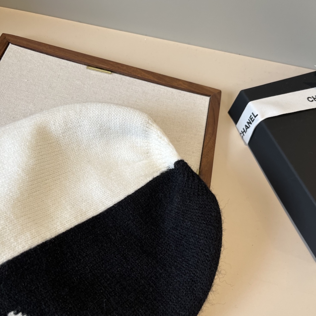 🆕

Chanel香奈儿针织毛线帽