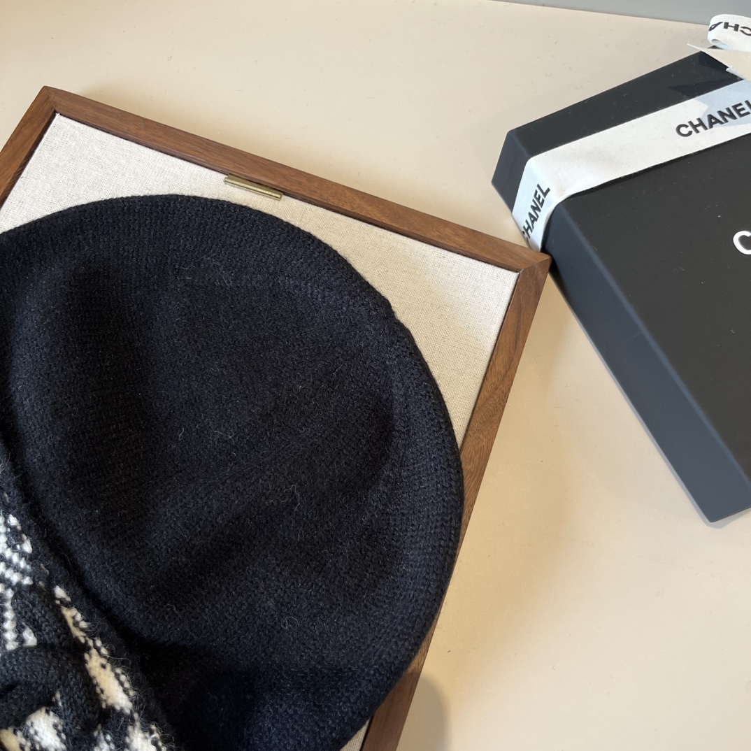 🆕

Chanel香奈儿针织毛线帽