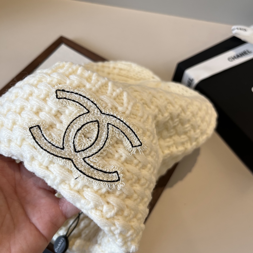 🆕

Chanel香奈儿针织毛线帽