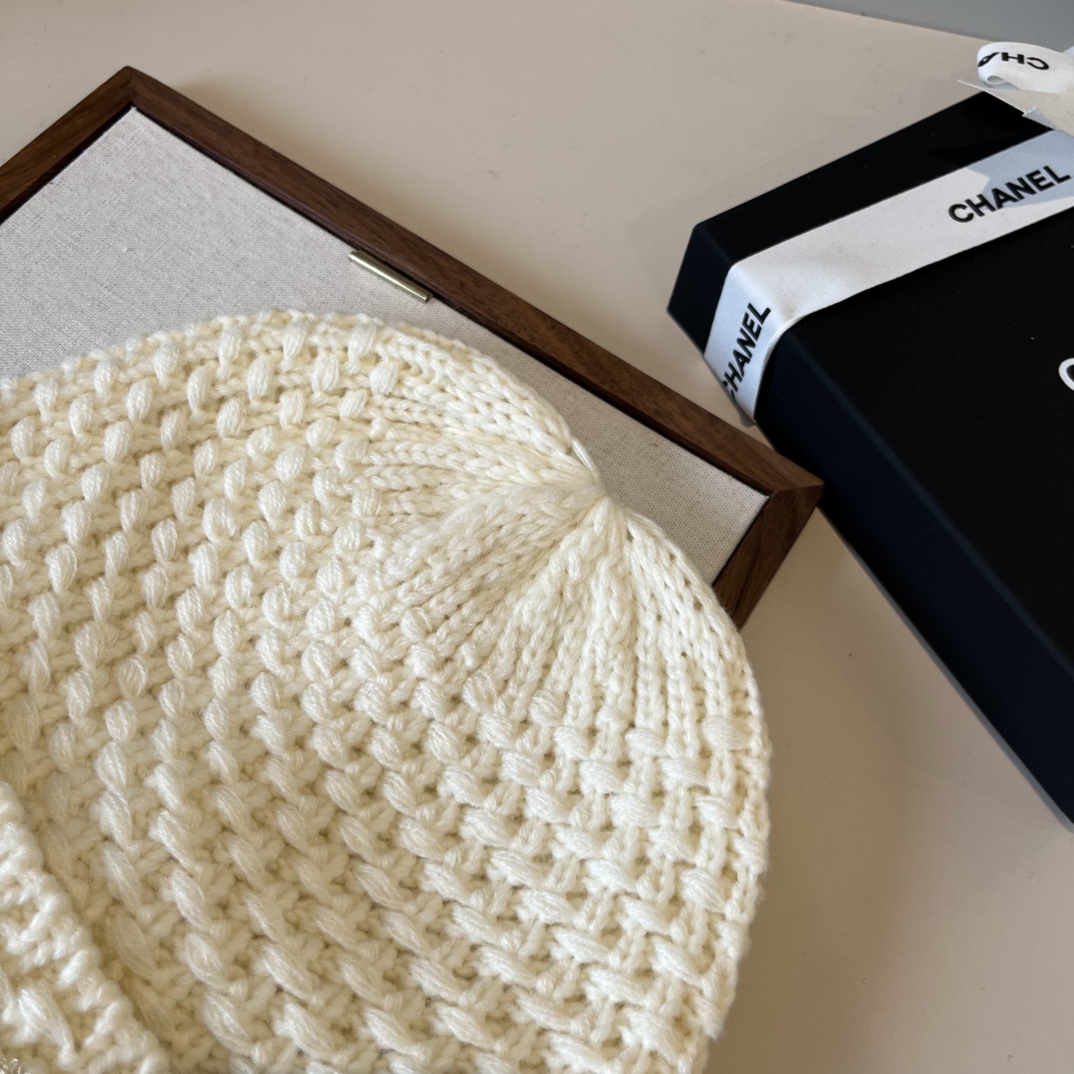 🆕

Chanel香奈儿针织毛线帽