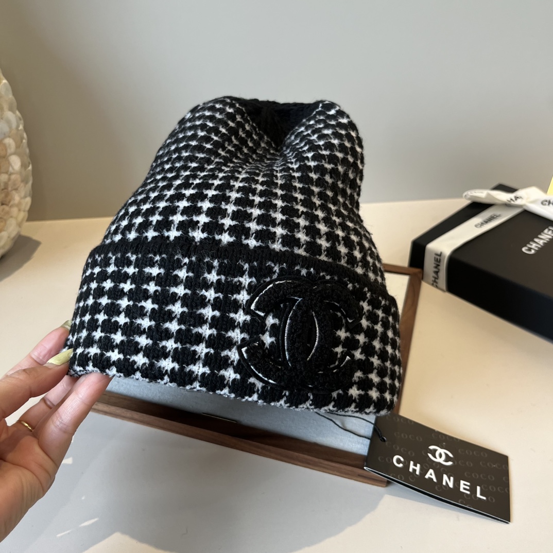 🆕

Chanel香奈儿针织毛线帽