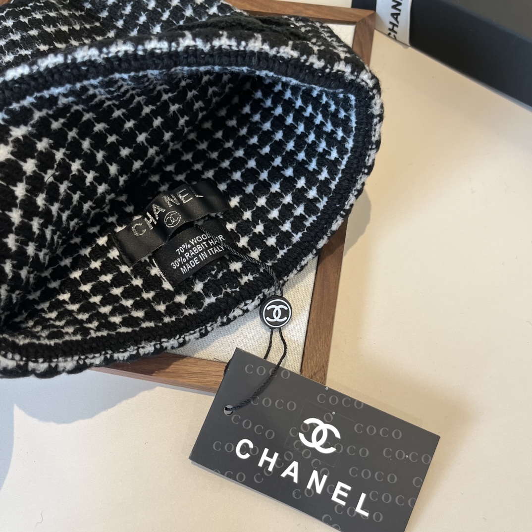 🆕

Chanel香奈儿针织毛线帽
