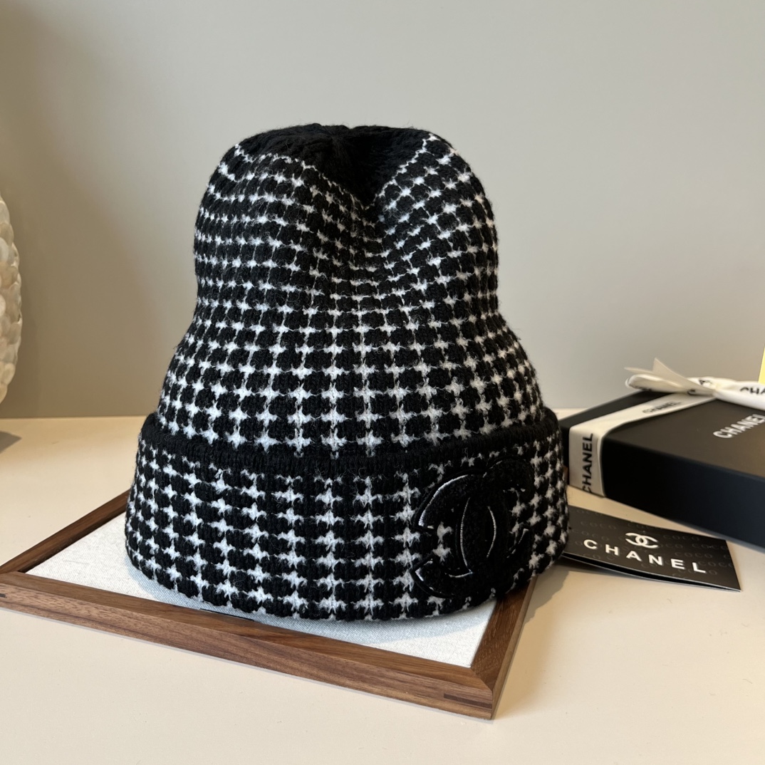 🆕

Chanel香奈儿针织毛线帽