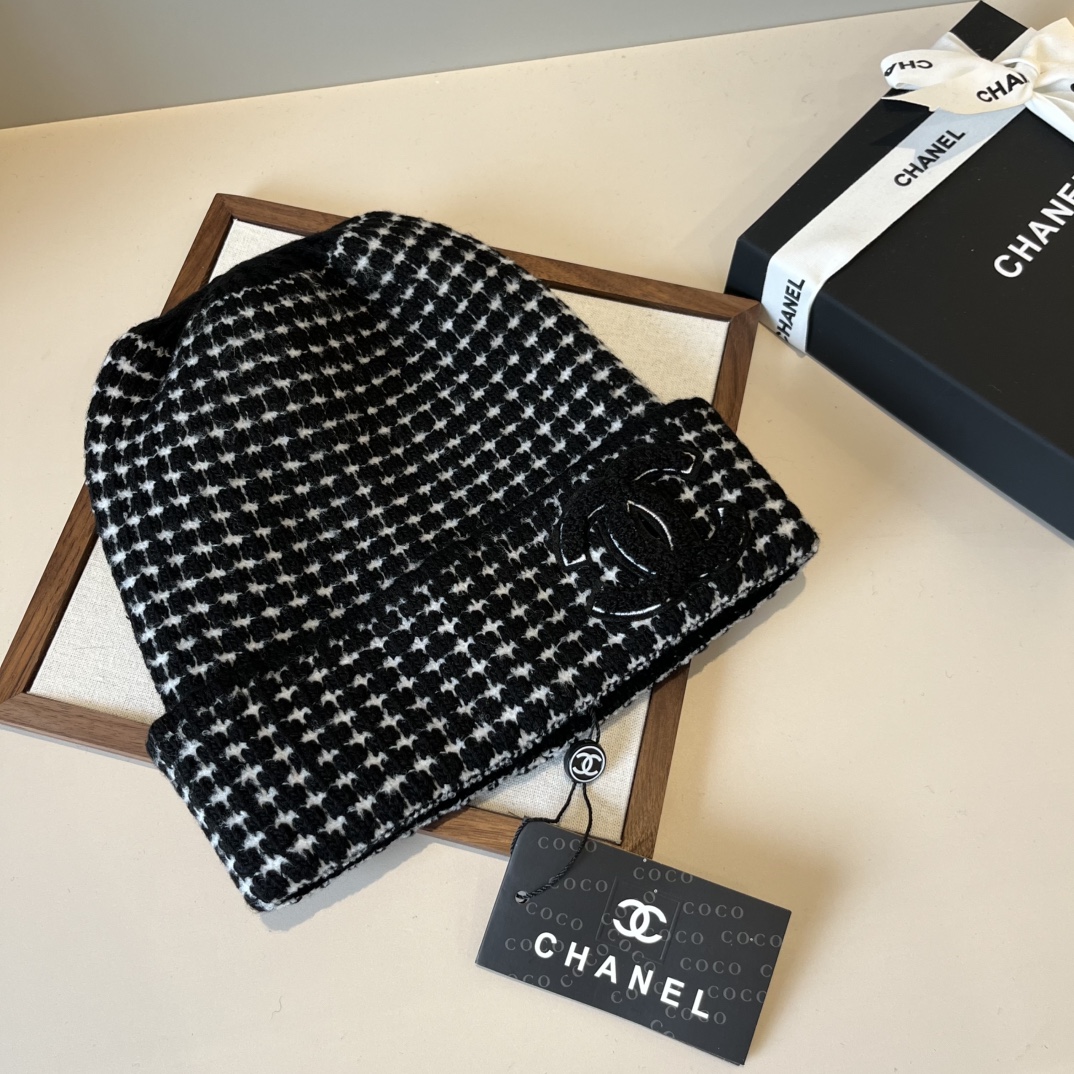 NO:362370,Chanel Chanel knitted wool hat hat straw hat fisherman hat baseball hat knit hat, hat, chanel, chanel, espadrilles, hatsChanel香奈儿针织毛线帽帽子草帽渔夫帽棒球帽针织帽,帽子,chanel,chanel,espadrilles,hats,hat