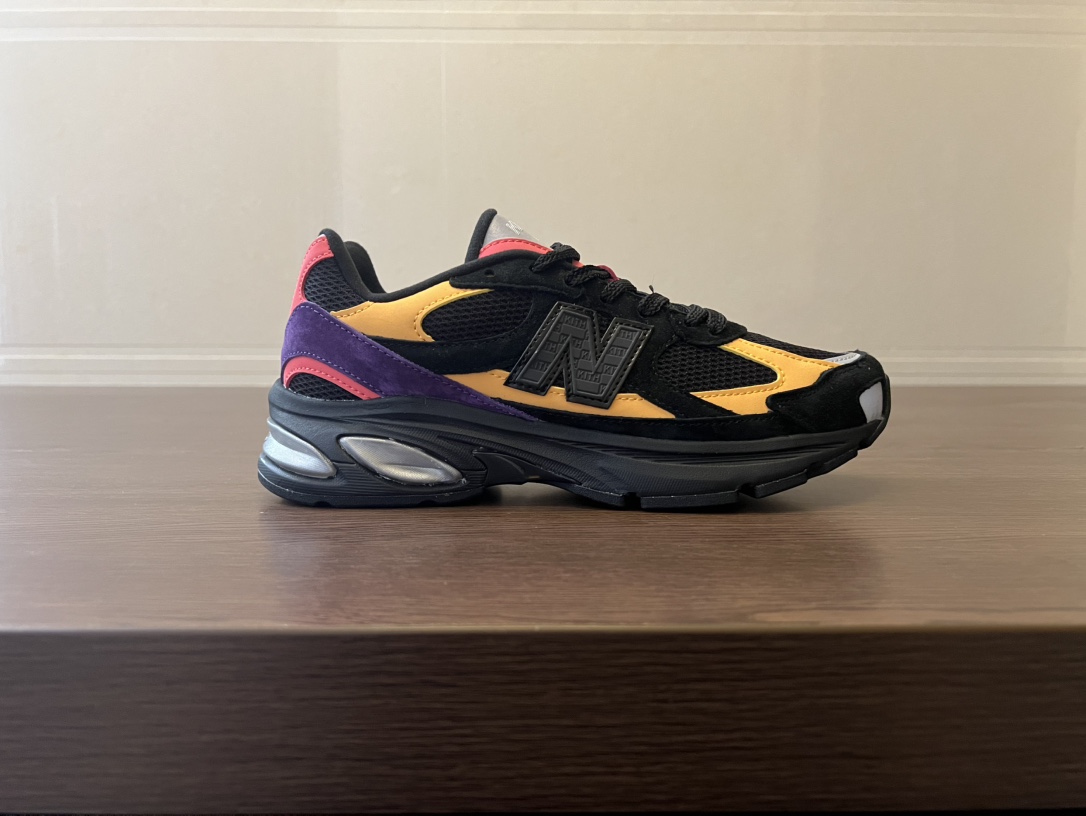 价格调整 New Balance M2010系列 新百伦 复古老爹风网布跑步休闲运动鞋