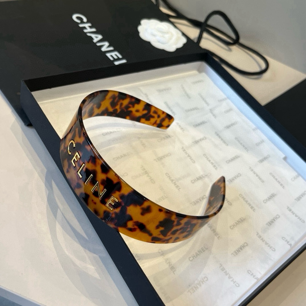 🆕

Celine赛琳新款发箍