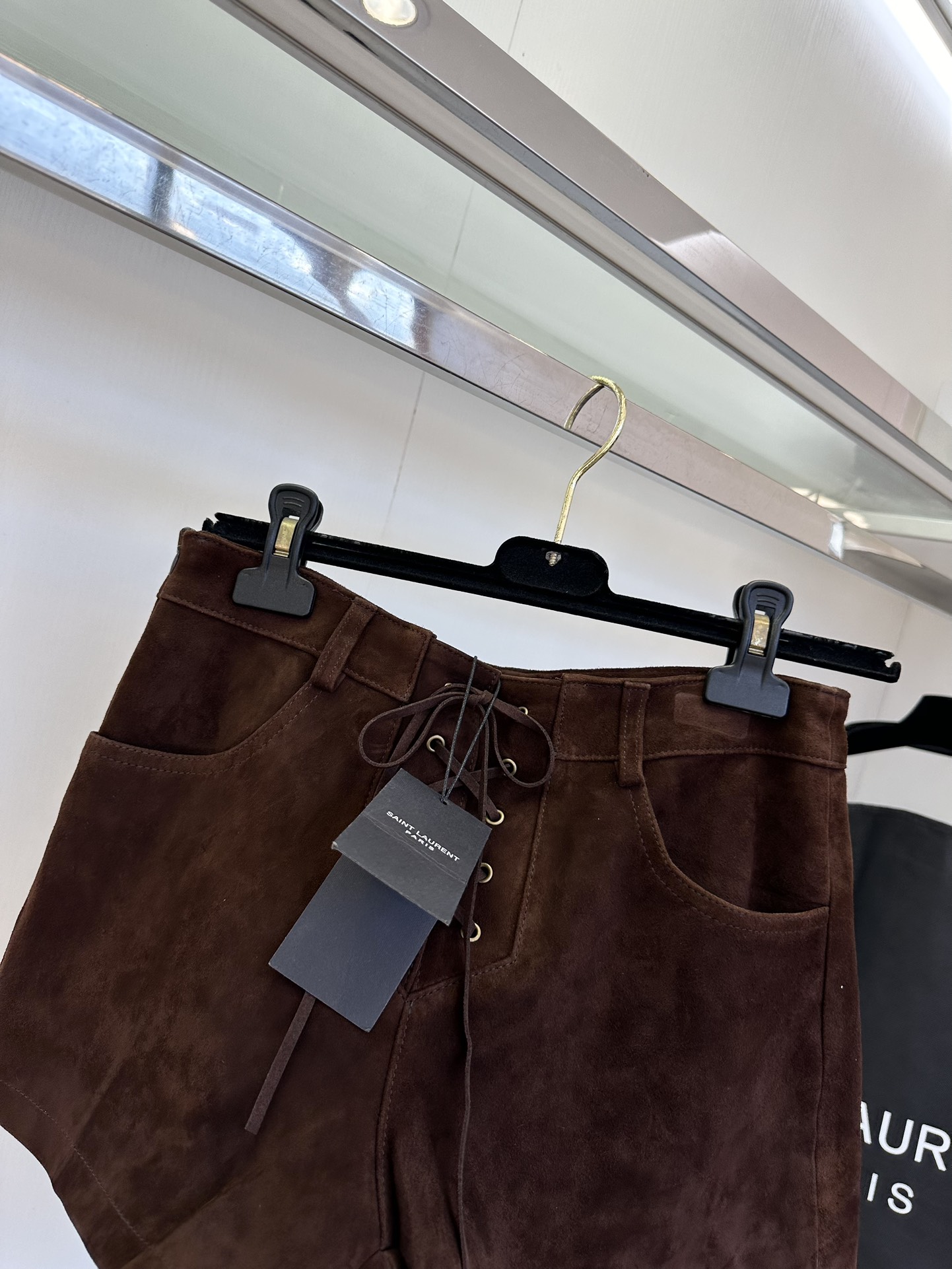 High-Waisted Pants with Caricature Legs: Unique Design for Imported Style and Comfort - 图片 4