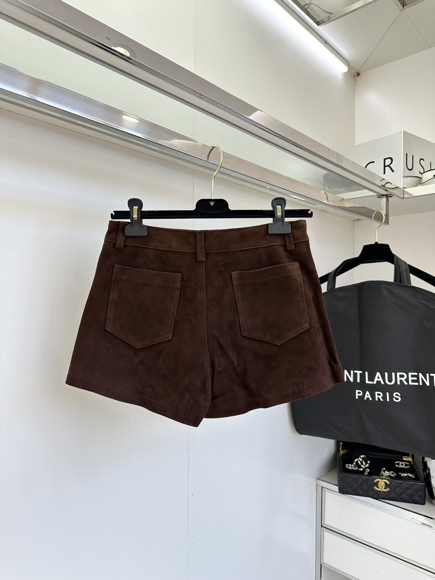 High-Waisted Pants with Caricature Legs: Unique Design for Imported Style and Comfort - 图片 2
