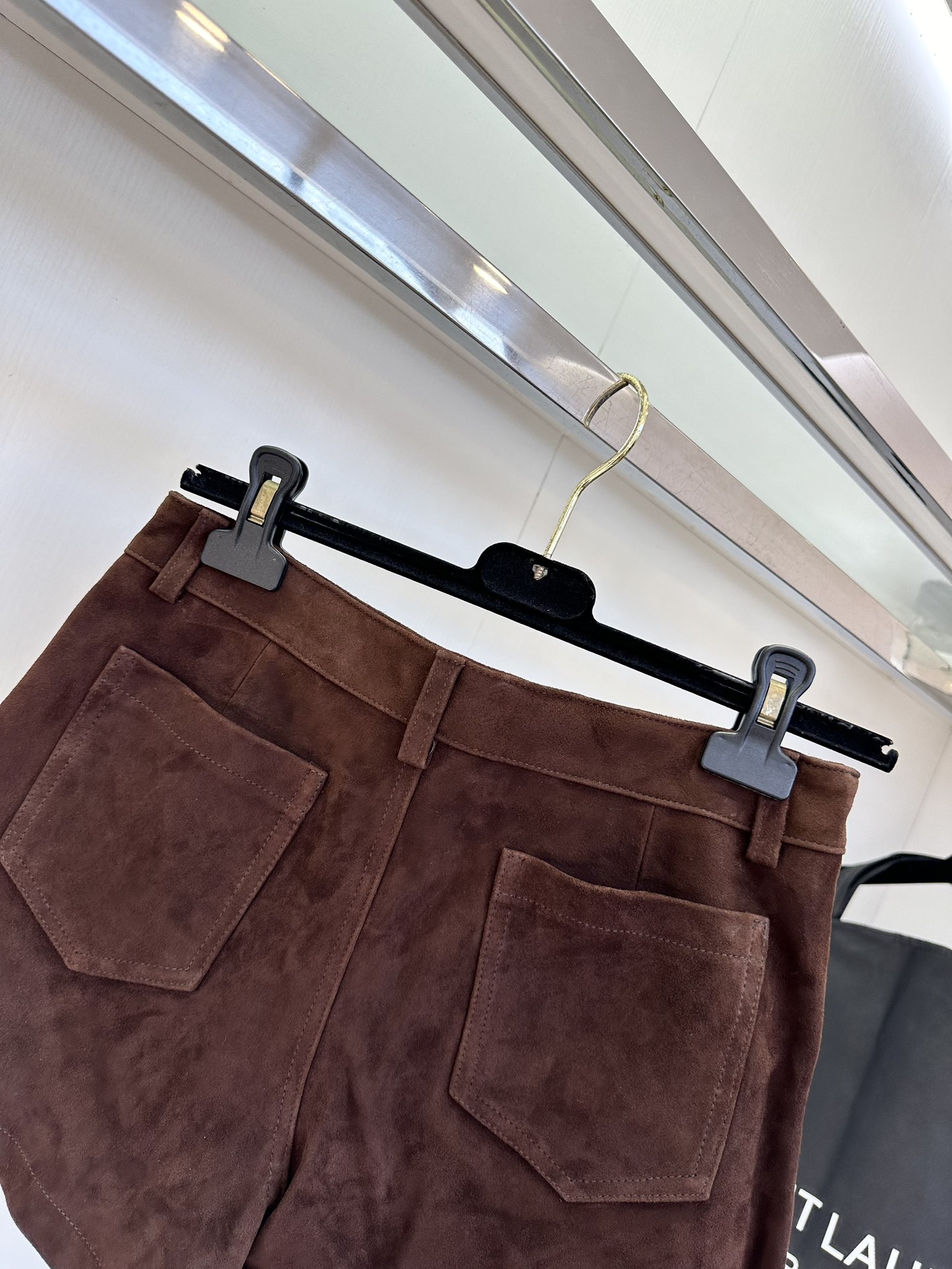 High-Waisted Pants with Caricature Legs: Unique Design for Imported Style and Comfort - 图片 7