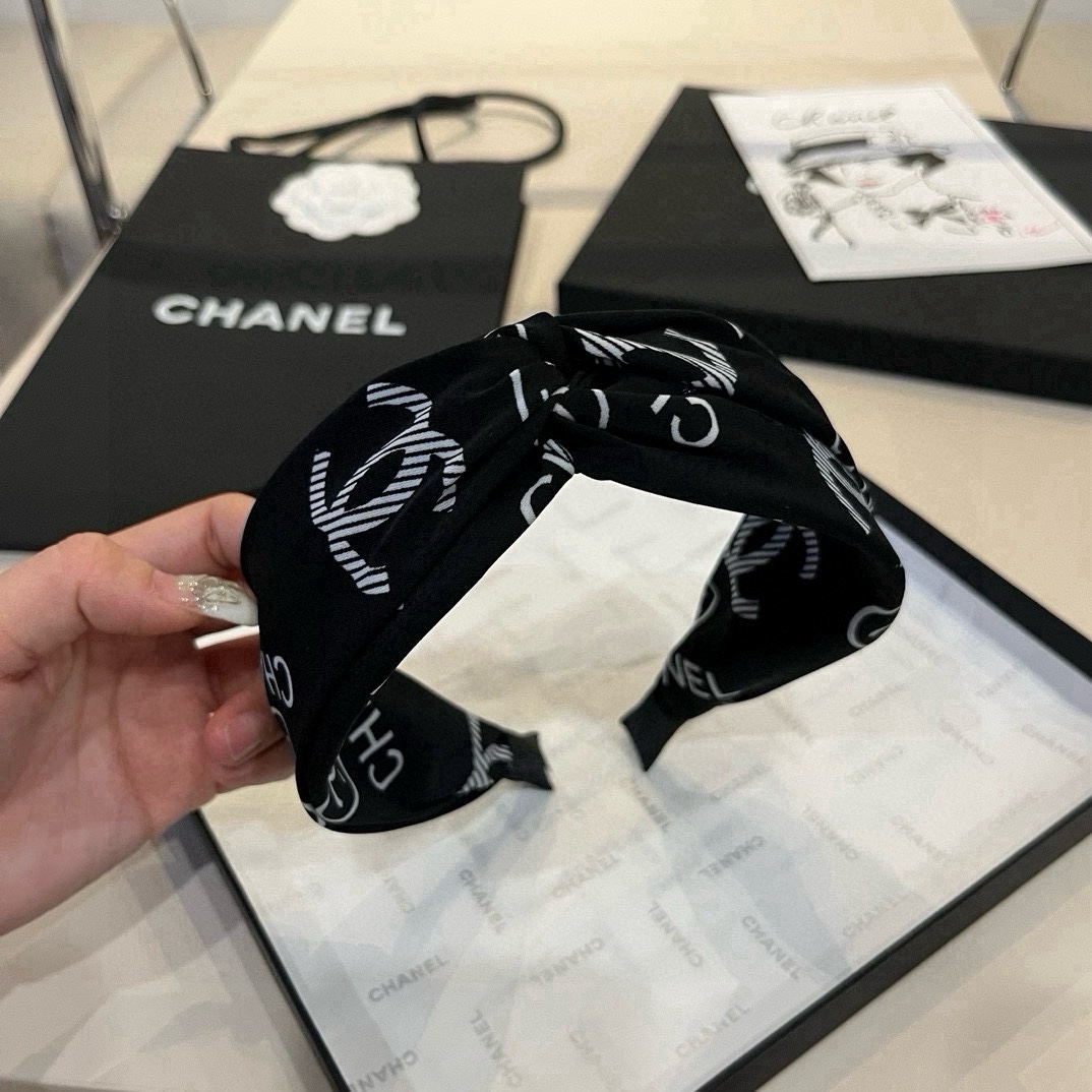 🆕

Chanel香奈儿新款发箍