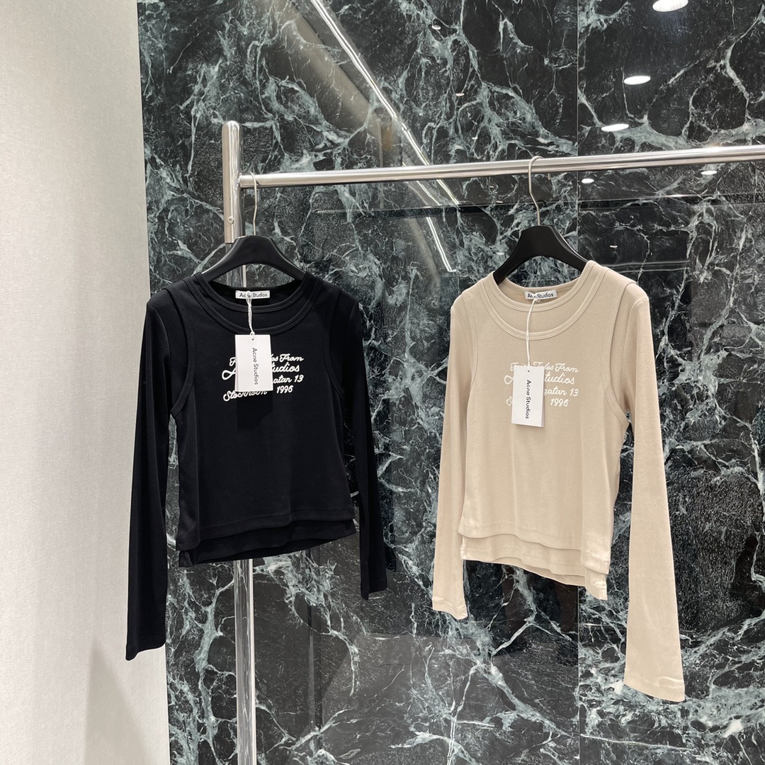 Autumn New Women’s Suit with Classic Logo and Fairy Tale Design – Two-Color Options, SML Sizes - 图片 1