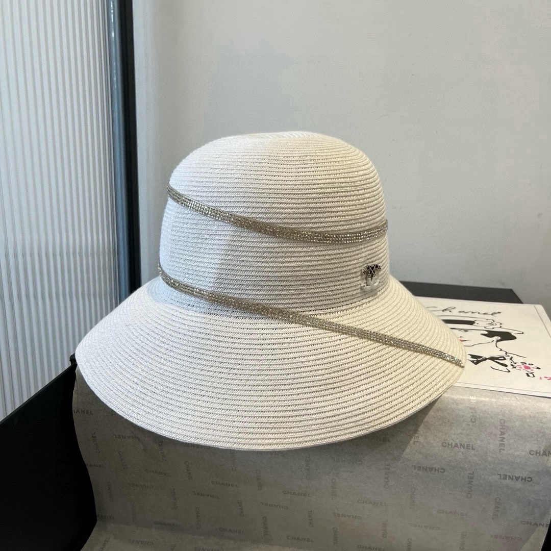 🆕

香奈儿新款草帽，头围57cm