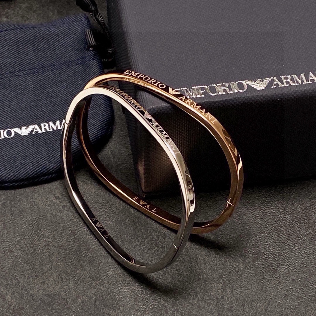 Luxury Amani Armani Couple: High-End, Sophisticated, Crafted with High Value - 图片 1