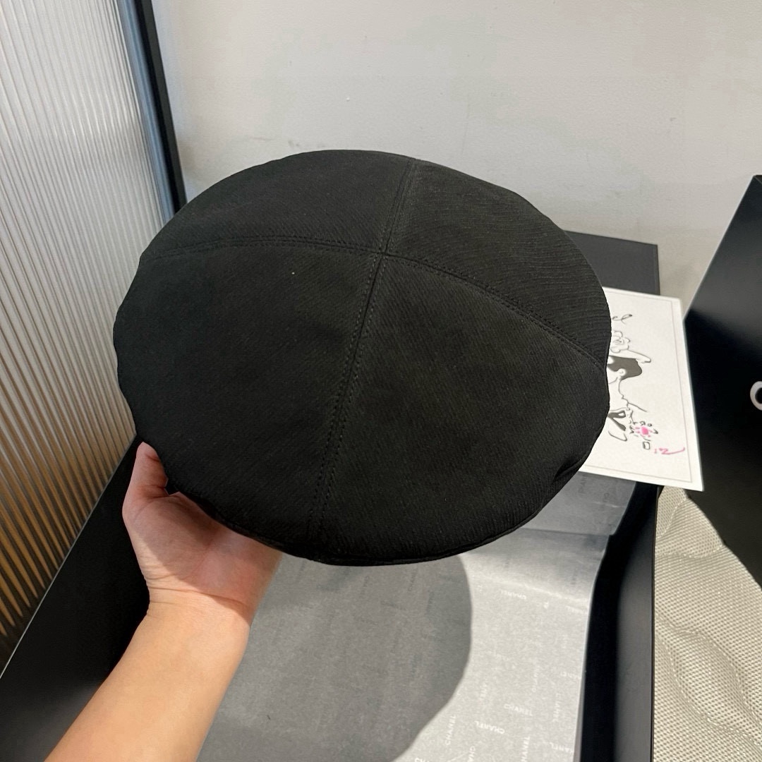 🆕

巴宝莉新款贝雷帽