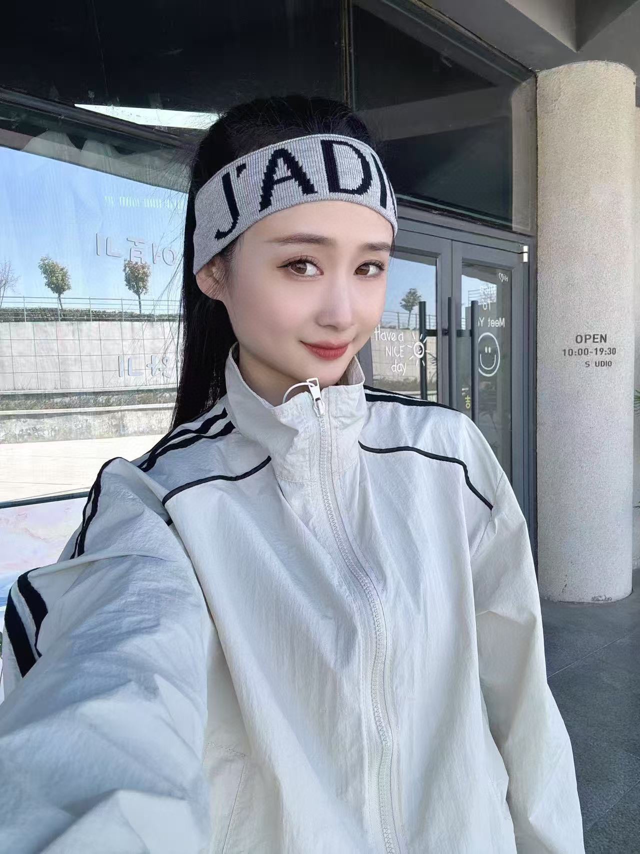 NO:362981,Dior DIOR official website genuine headband, fitness headband, styling headband!  Whether it is exercise or fitness, traveling or styling, they are the only fashion combination that is indispensable!  Having it is equivalent to adding a lot of color to yourself and showing your youthful vitality and temperament!  Hat Straw Hat Fisherman Hat Baseball Hat Knitted Hats, Hats, Dior, Dior, espadrilles, hats迪奥DIOR官网正品发带,健身发带,造型发带！无论运动还是健身,出门旅游还是造型设计,都是唯一少不了的时尚搭配！拥有它,等于给自己增添许多色彩,更显青春活力与气质！帽子草帽渔夫帽棒球帽针织帽,帽子,dior,dior,espadrilles,hats,hat