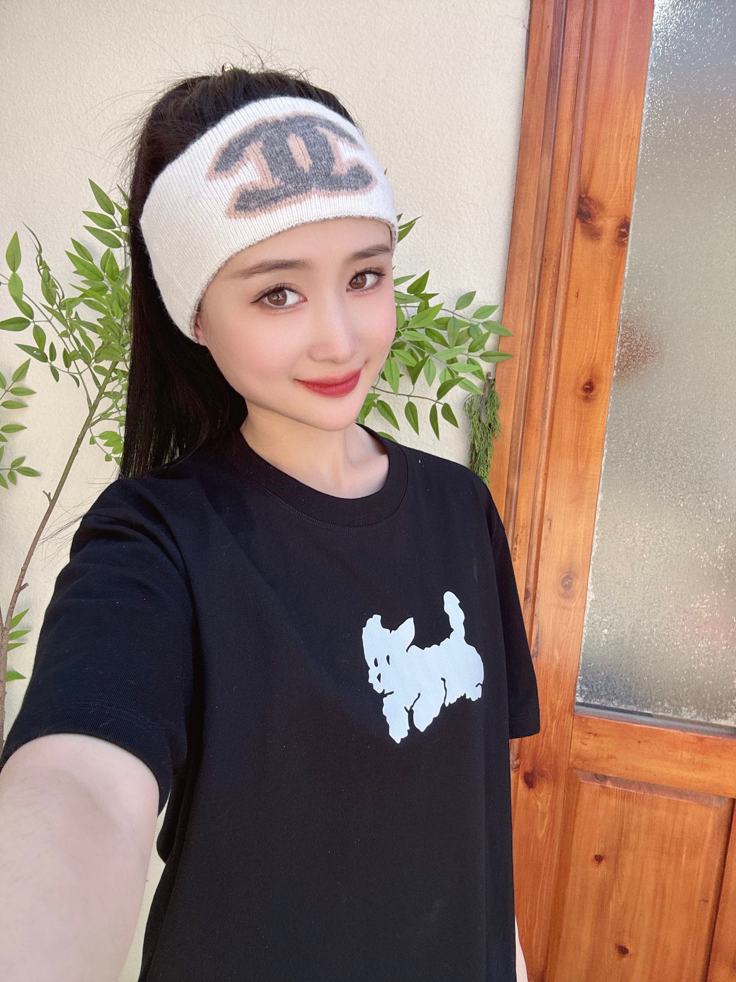 NO:363001,Chanel CHANEL official website headband, gentle and tough knitted hairband beauty, fitness hairband, styling hairband!  Whether it is exercise or fitness, traveling or styling, they are the only fashion combination that is indispensable!  Having it is equivalent to adding a lot of color to yourself and showing your youthful vitality and temperament!  Hat Straw Hat Fisherman Hat Baseball Hat Knitted Hats, Hats, Chanel, Chanel, espadrilles, hats香奈儿CHANEL官网发带,温柔而坚韧的针织发带之美 健身发带,造型发带！无论运动还是健身,出门旅游还是造型设计,都是唯一少不了的时尚搭配！拥有它,等于给自己增添许多色彩,更显青春活力与气质！帽子草帽渔夫帽棒球帽针织帽,帽子,chanel,chanel,espadrilles,hats,hat