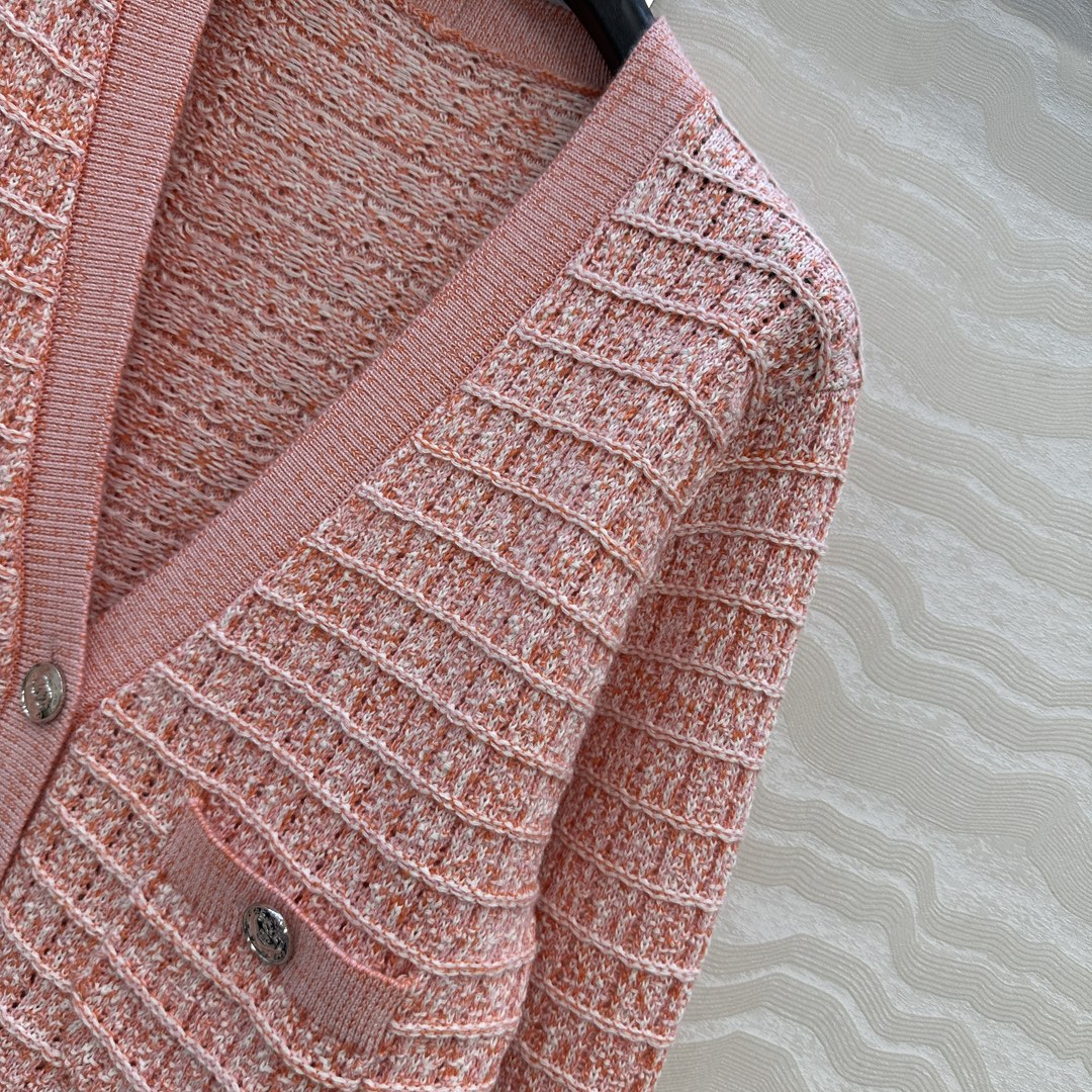 Women's V-Neck Knit Cardigan with Coin Metal Button and Four Pockets 4 i1755197173 8447 2