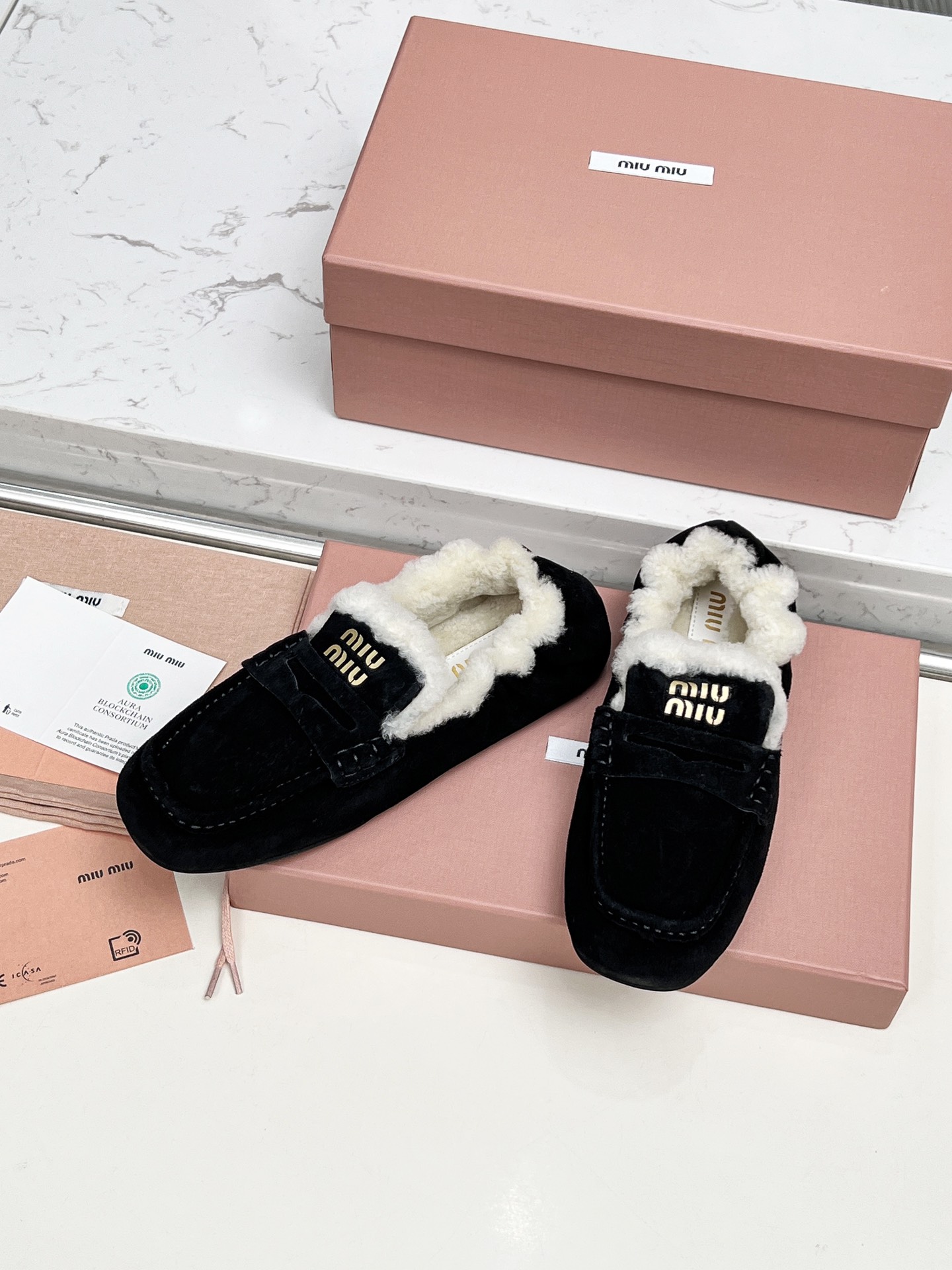 “Stylish P552 MiuMi/Mumu Autumn Winter Shoes with Australian Cowhide and Wool” - 图片 2