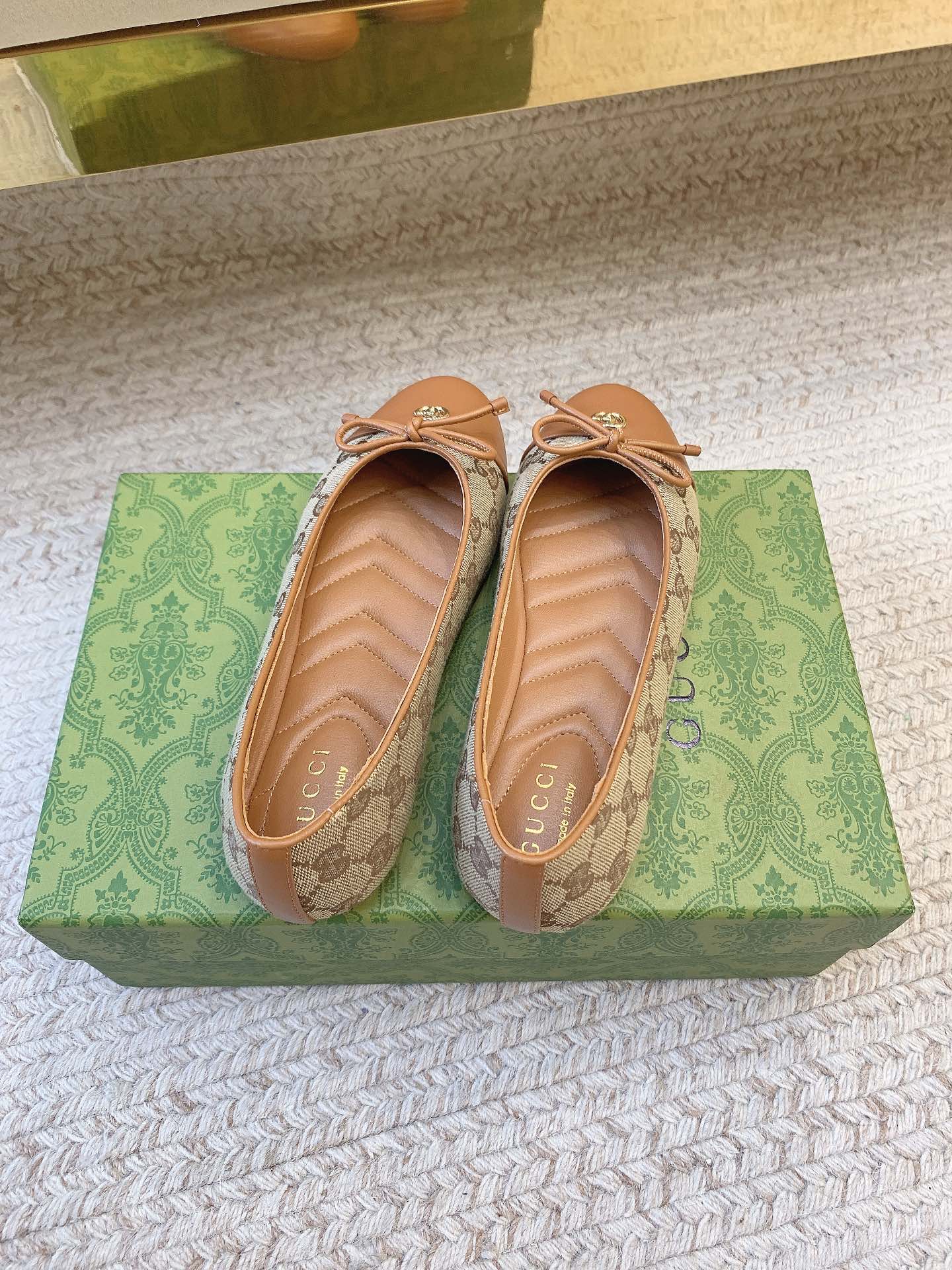 864GUCC*SS25 Flat-Buttoned Ballet Shoes: Sheep Skin, Top Quality, Size 35-39, Real Skin Bottom - 图片 3