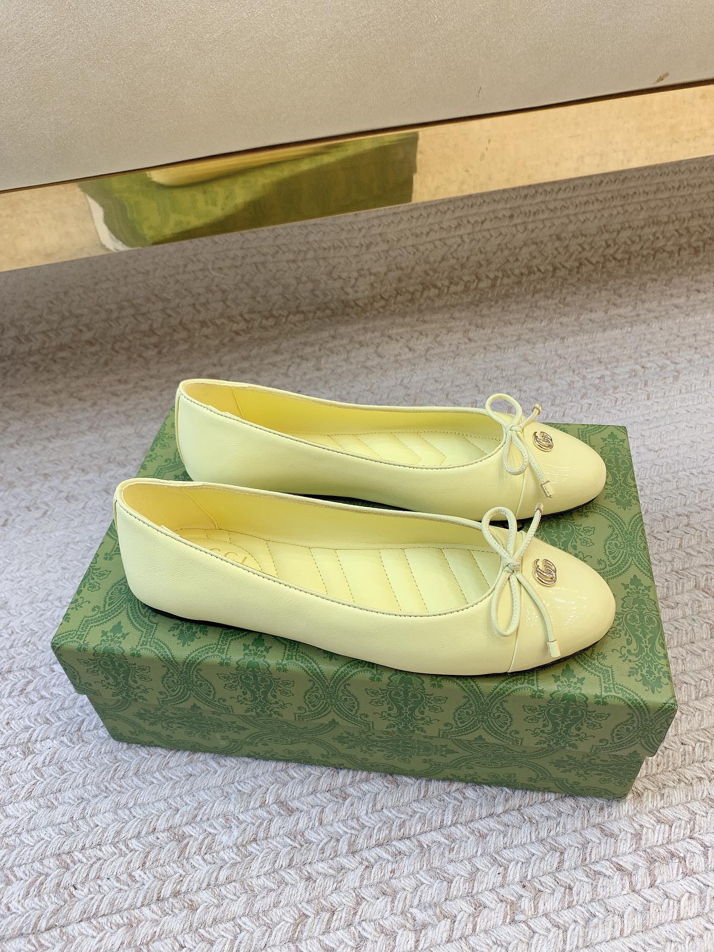 “Top Quality 864GUCC*SS25 Flat-Buttoned Ballet Shoes: Imported Sheep Skin, Real Skin, Sizes 35-39” - 图片 2
