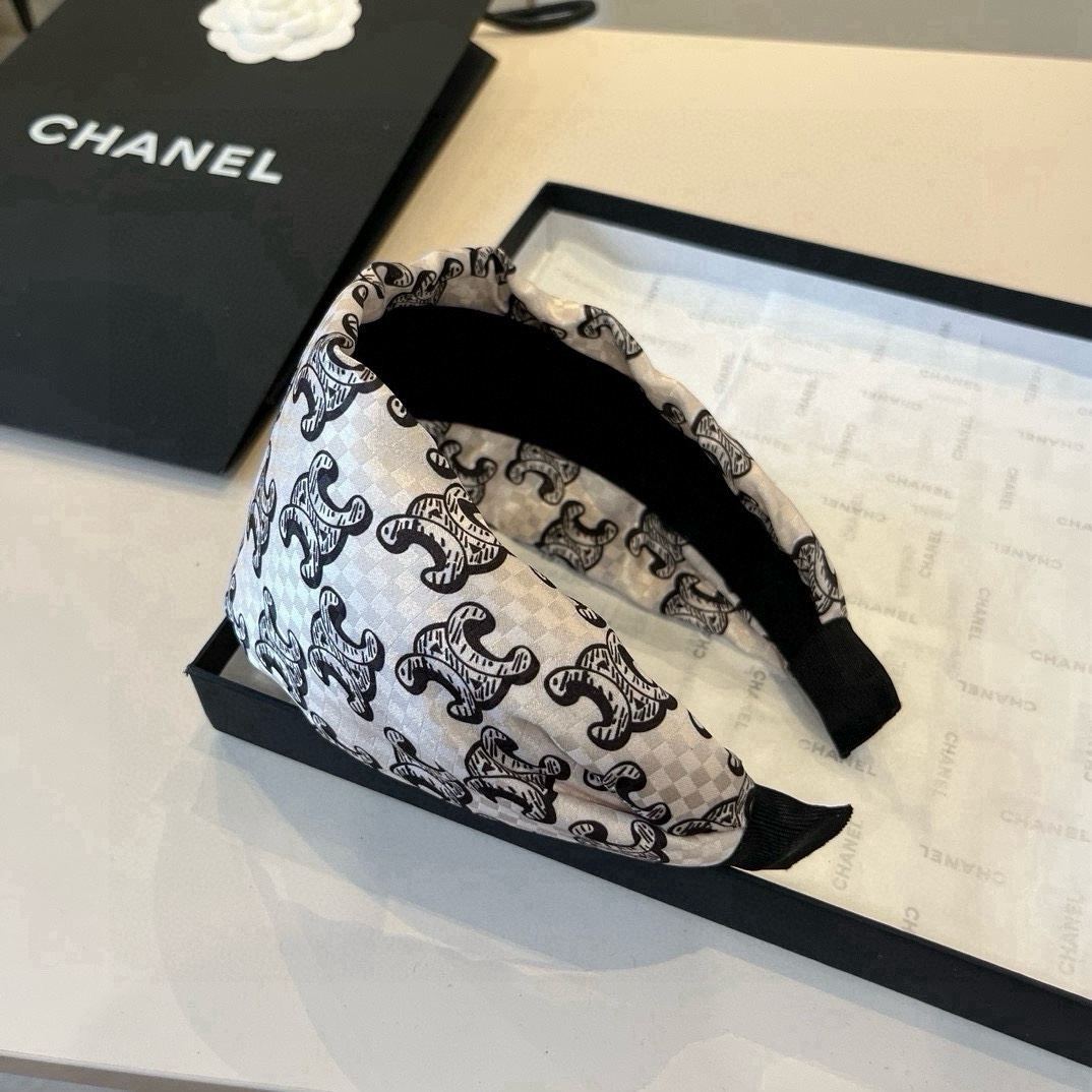 🆕

Celine赛琳新款发箍