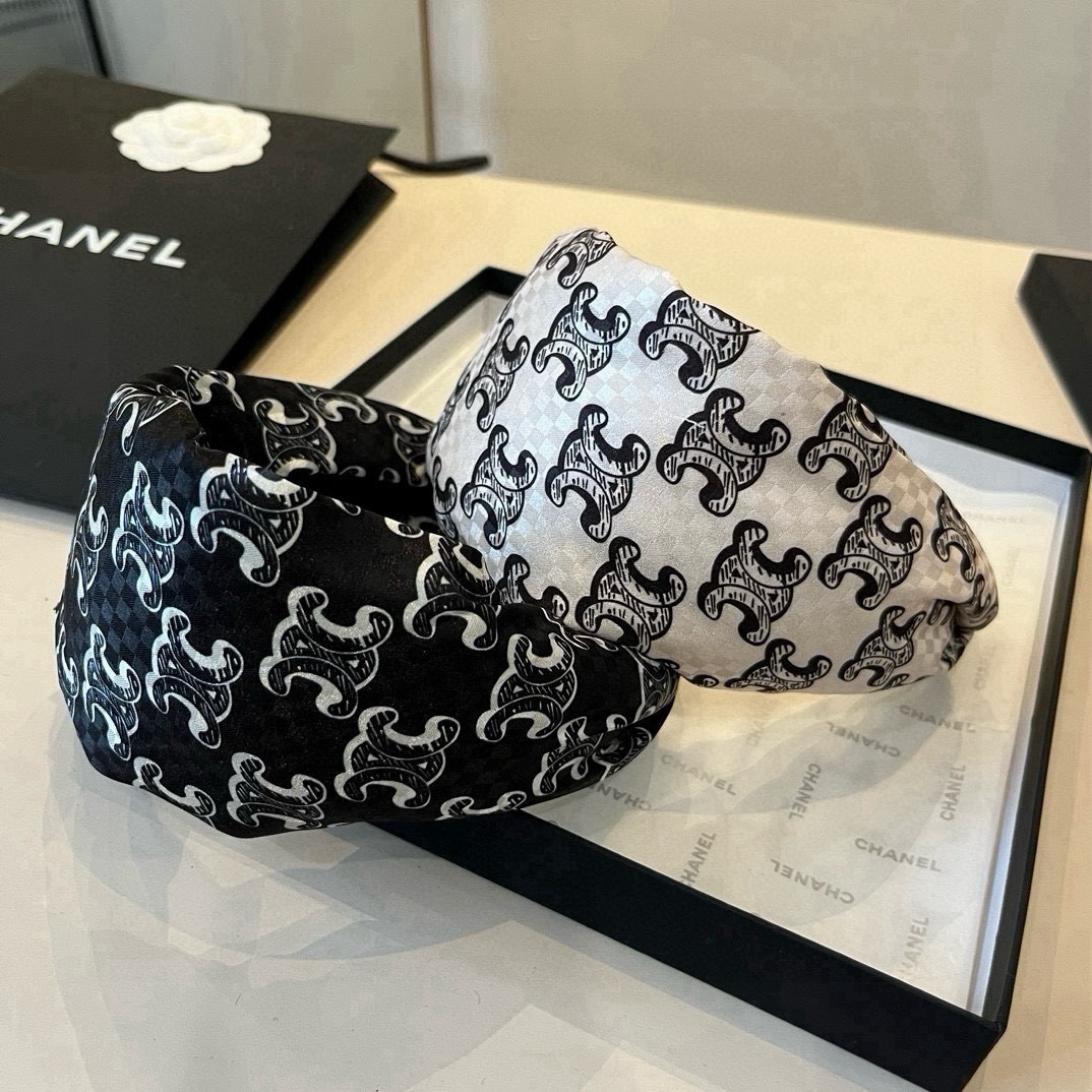 🆕

Celine赛琳新款发箍