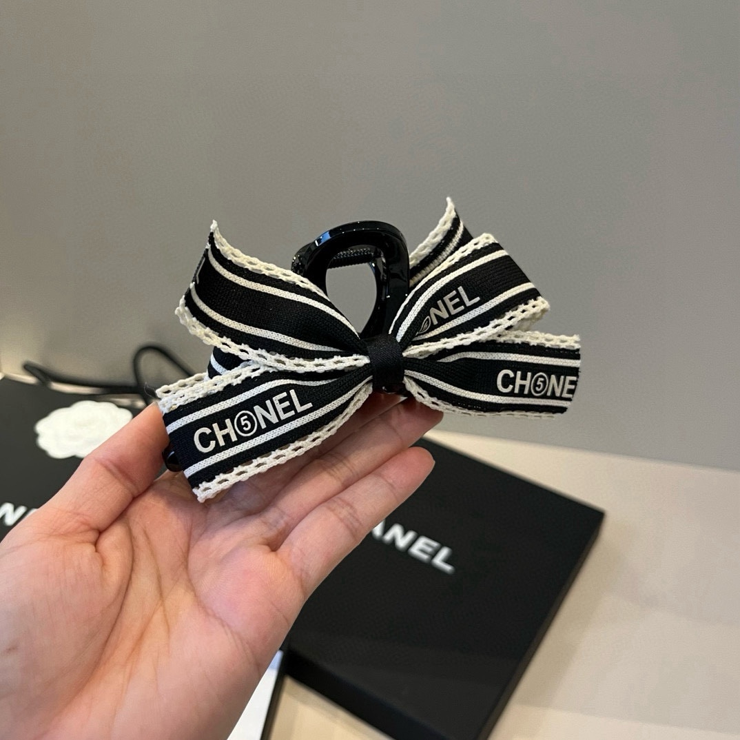 🆕

Chanel香奈儿新款发夹