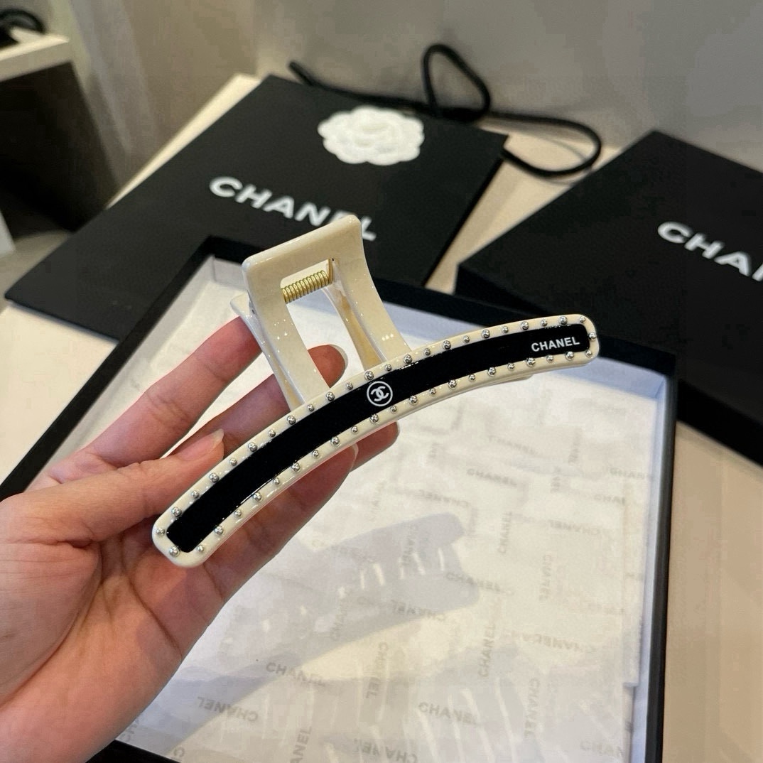 🆕

Chanel香奈儿新款发夹
