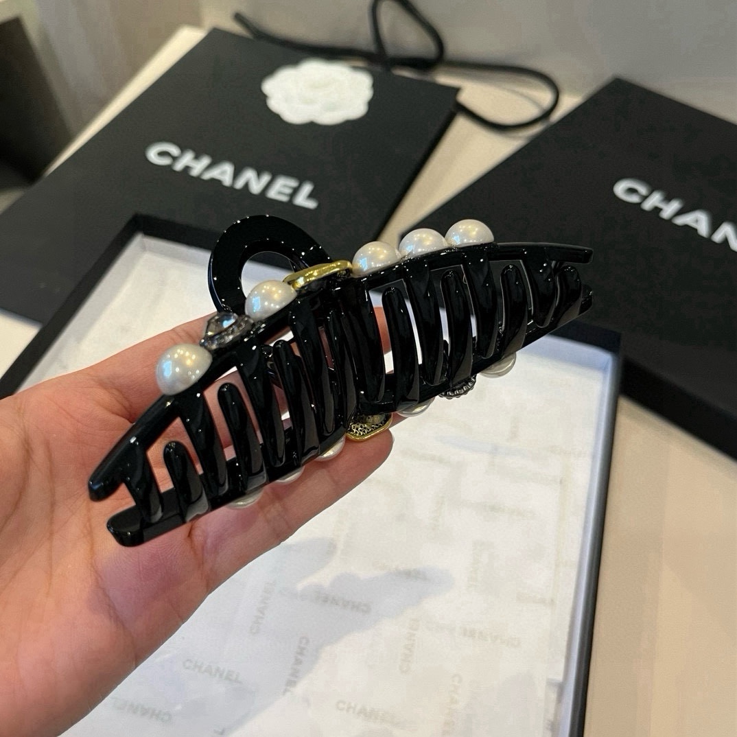 🆕

Chanel香奈儿新款发夹