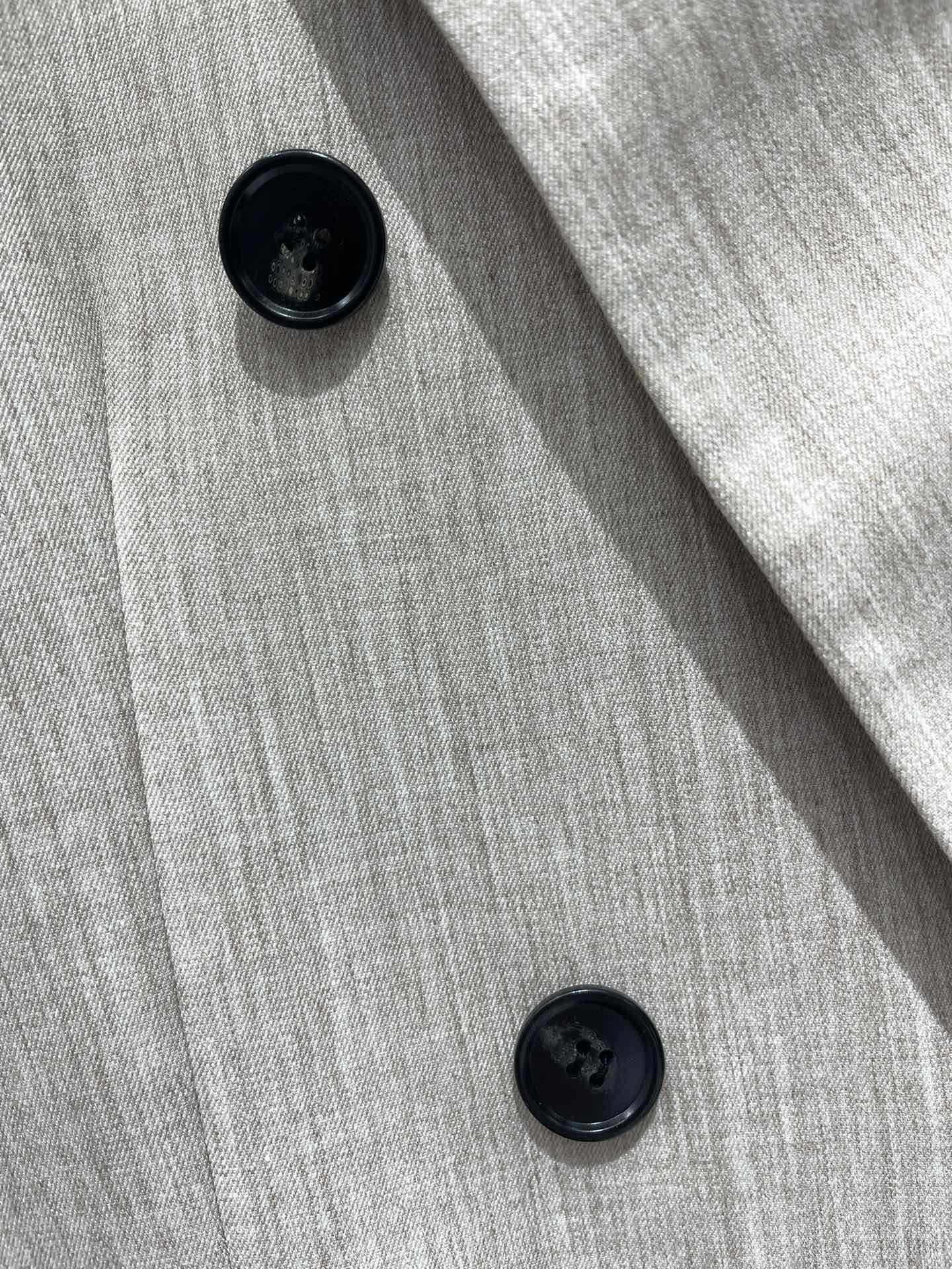 Yves Saint Laurent Women's Suit Set - Elegant & Retro Style, Original Fabric 6 i1755254031 6757 6
