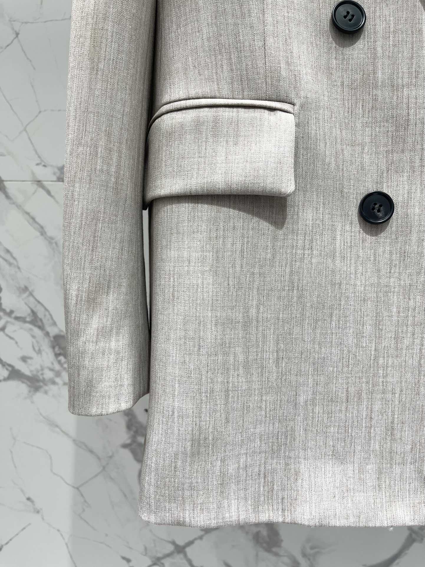 Yves Saint Laurent Women's Suit Set - Elegant & Retro Style, Original Fabric 5 i1755254031 7382 7