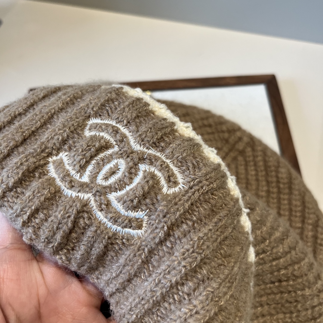 🆕

Chanel香奈儿针织毛线帽，专柜新款