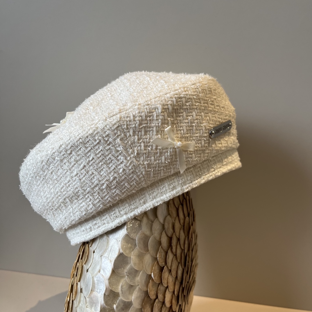 🆕

缪缪miumiu毛呢贝雷帽，原单品质，头围57cm